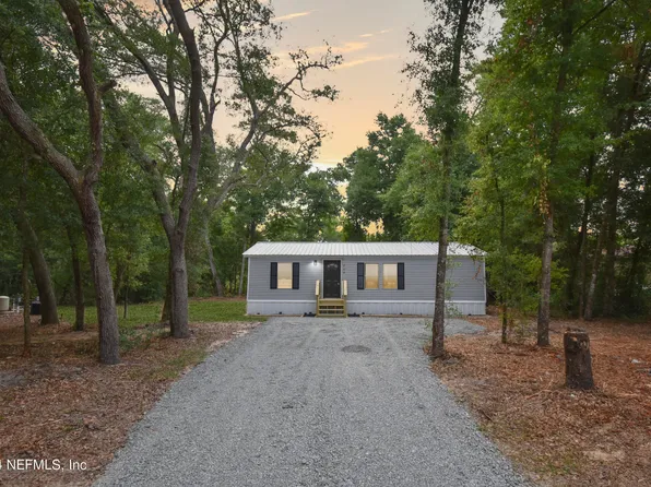 210 OKLAHOMA Avenue, Satsuma, FL 32189