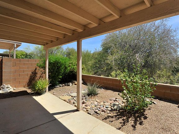 5th image of 8424 N Winchester Creek Dr