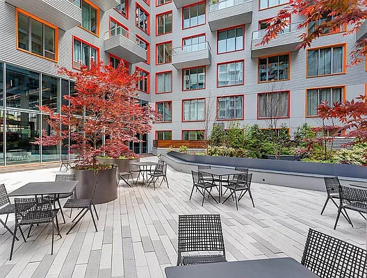 Rented by The KCI Group | media 36