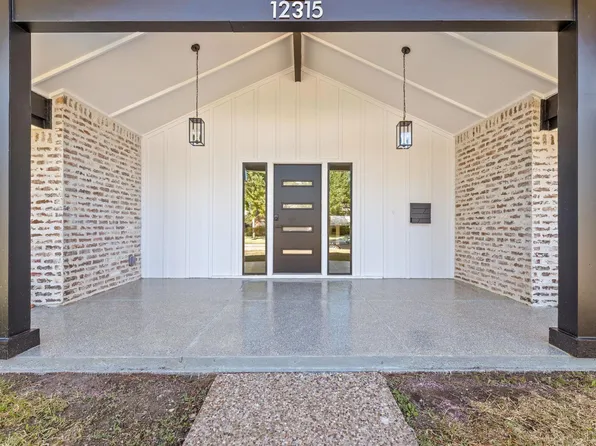 12315 Barryknoll Ln, Houston, TX 77024