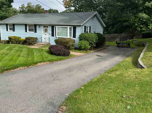 21 Woodfield Street, Nashua, NH 03062