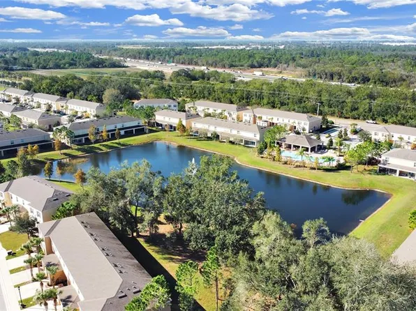 9738 Hound Chase Dr, Gibsonton, FL 33534