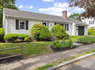 218 Green St, Marblehead, MA 01945