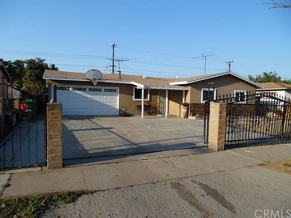 2nd image of 2023 W Wilshire Ave