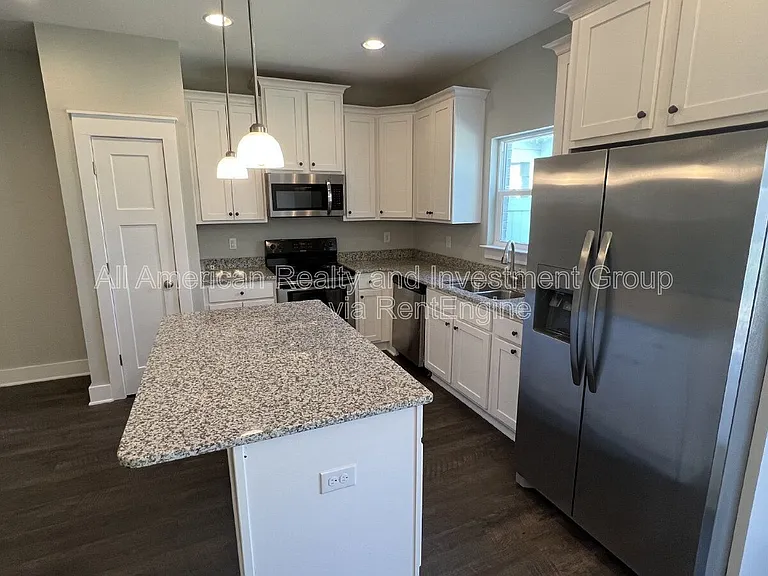 400 Mattie M Kelly Blvd — Photo 3
