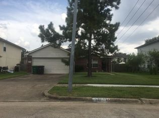 16327 Rapidcreek Dr, Houston, TX 77053