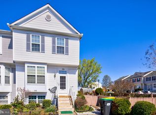 113 Denny Cir, Newark, DE 19702