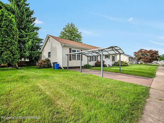 2nd image of 103 Donny Dr