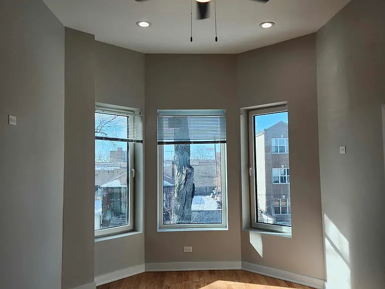 6321 S Eberhart Ave #2 — Photo 5