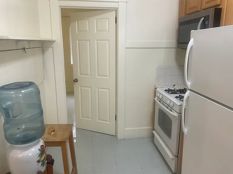 1412 W Jefferson Blvd — Photo 15