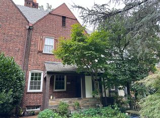 1513 44th St NW, Washington, DC 20007