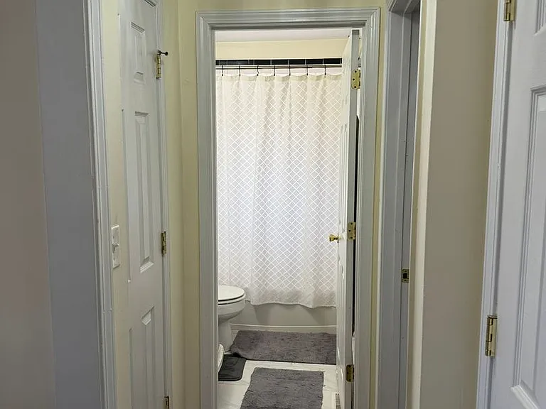 125 Woody Dr #A — Photo 8