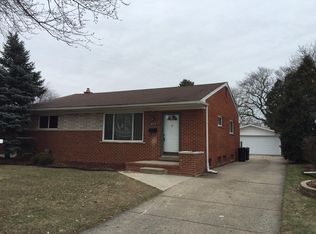 28712 Adler Dr, Warren, MI 48088