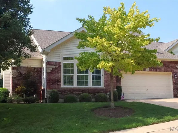 1533 Dietrich Place Ct, Ballwin, MO 63021