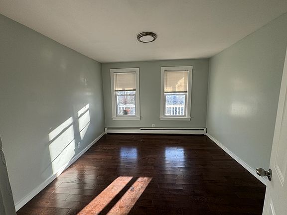 2nd image of 148 Rosette St #1B