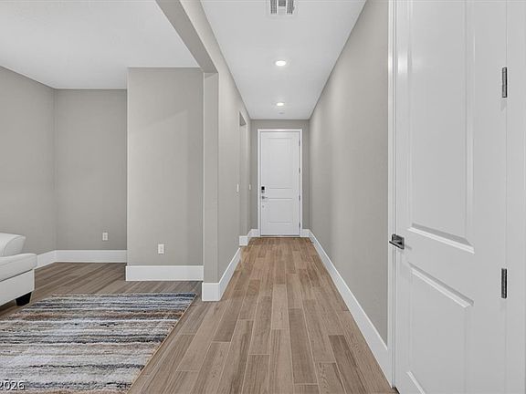 5th image of 10089 Honey Rose Ave