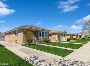4916 N Natchez Ave, Chicago, IL 60656