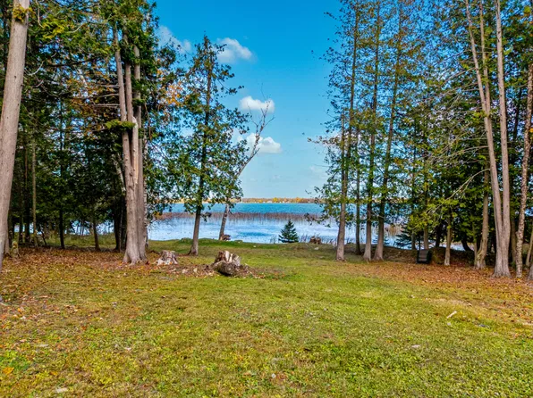 14400 Long Lake Hwy, Alpena, MI 49707