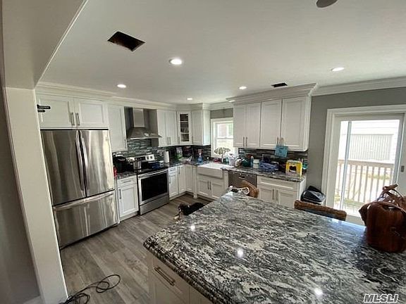 2nd image of 3 Glenwood Ave