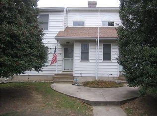 13 Thomas Pl, Parlin, NJ 08859