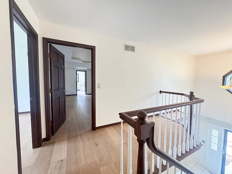 1108 Hollingswood Ave — Photo 11