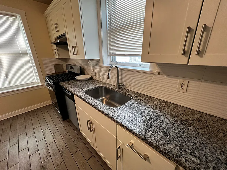 1907 Harvey Ave #1 — Photo 3