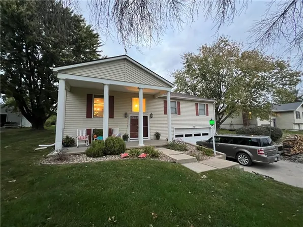 25947 250th St, Maryville, MO 64468