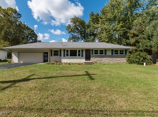 233 Lois Dr, Battle Creek, MI 49015