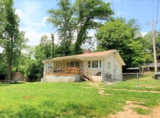 134 E Tennessee Ave, Oak Ridge, TN 37830