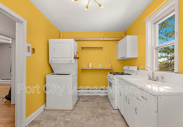 3607 Bayonne Ave #2 — Photo 4