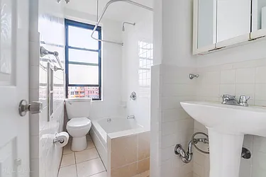 Rented by Hillel Realty Group