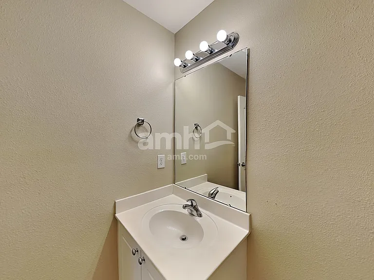 10325 Turkey Point Dr — Photo 16