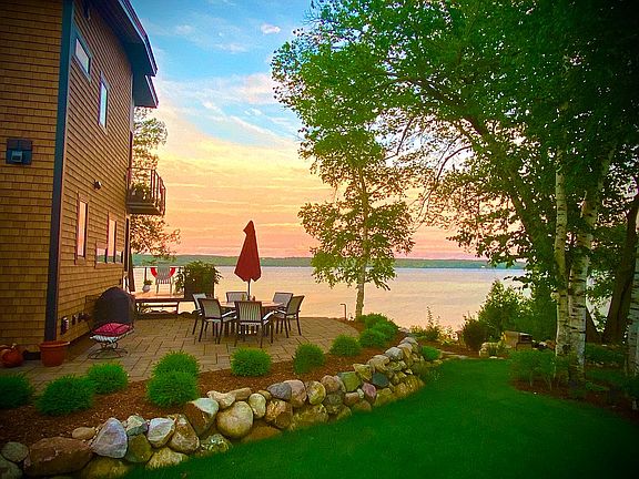 4th image of 795 N West Torch Lake Dr