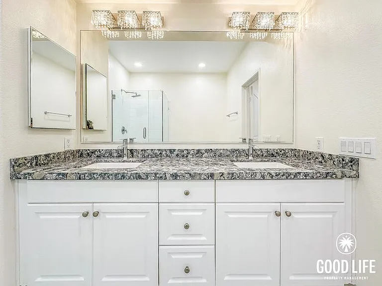 2260 Watermarke Pl — Photo 20