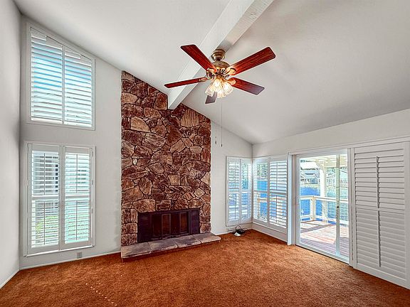 5th image of 27 Aspen Cir