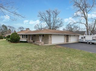 4N415 Ridgewood Ave, Bensenville, IL 60106