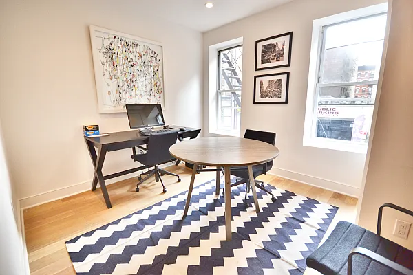 Rented by Bold New York | media 32