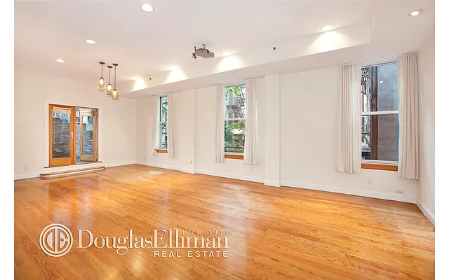 Sold by Douglas Elliman | media 8