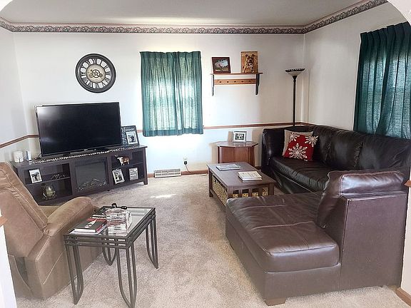 2nd image of 1386 570th Ave