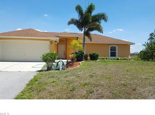 4370 20th St NE, Naples, FL 34120