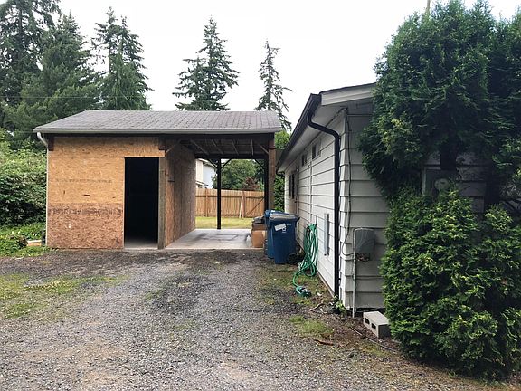 4th image of 14829 44th Ave W