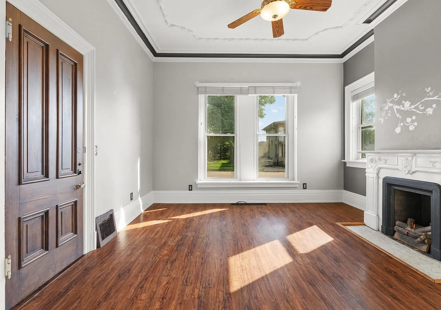 170 S Jackson St - #100 — Photo 3