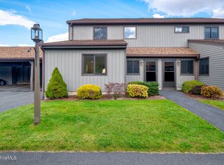 410 N Hemlock Ln UNIT 410, Williamstown, MA 01267