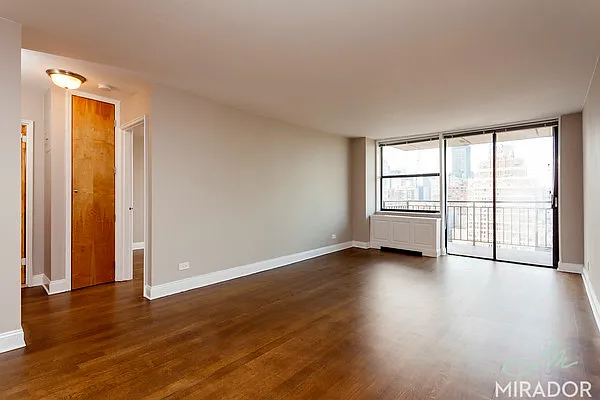 Rented by Mirador Real Estate | media 28