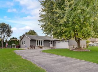 N65W24523 Ivy Ave, Sussex, WI 53089