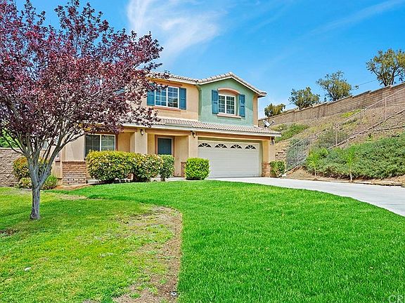 2nd image of 45008 Thalia Ln
