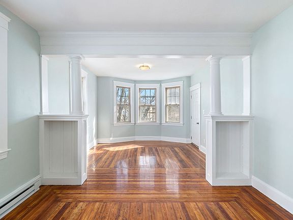 2nd image of 1011 Dexter St #3R