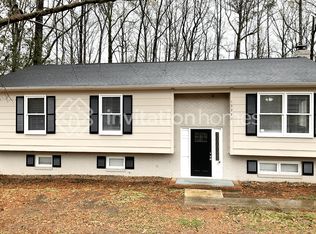 12220 Plover Dr, Charlotte, NC 28269