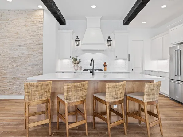 925 Indian Hawthorne Dr #Gh-39, Georgetown, TX 78628