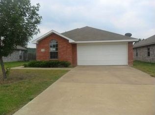 6106 Ridan Ln, Dallas, TX 75211